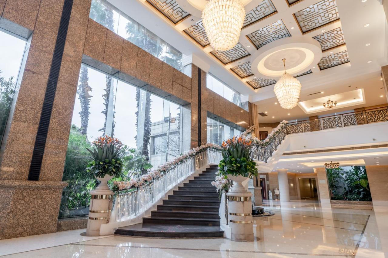 Maritim Hotel Taicang Garden Exterior photo